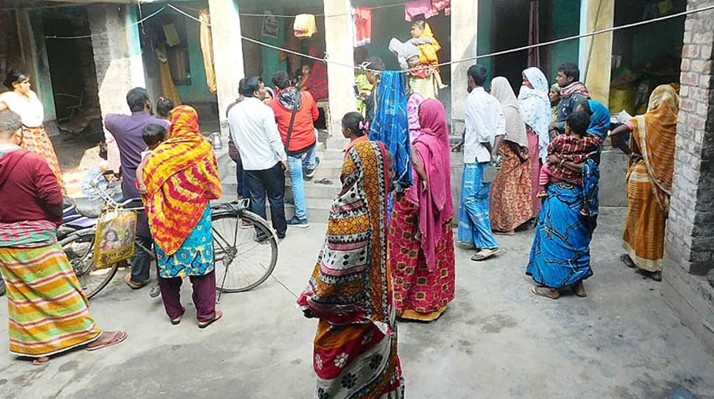 মাইজদীতে স্বামী-স্ত্রীর মরদেহ উদ্ধার  