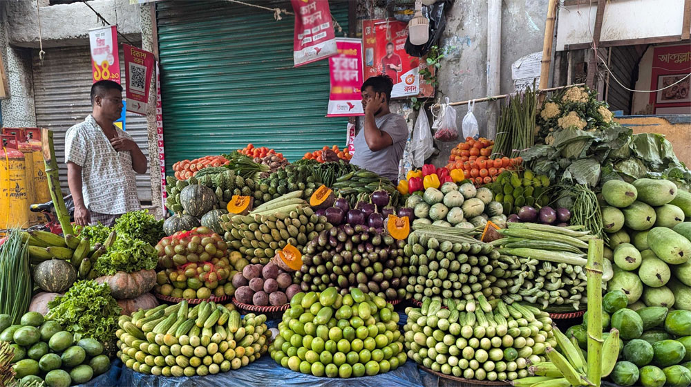 ঈদ পরবর্তী নিত্যপণ্যের বাজার চড়া