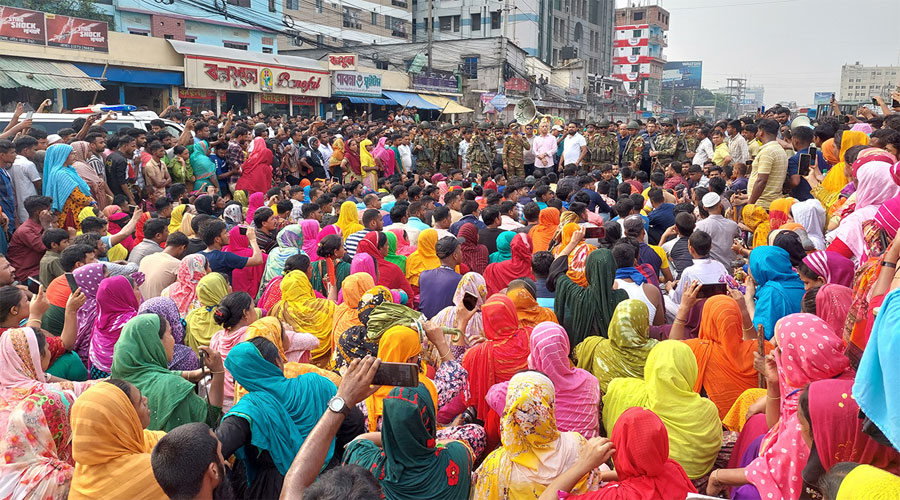 গাজীপুরের ১৩টি কারখানায় ছুটি ঘোষণা