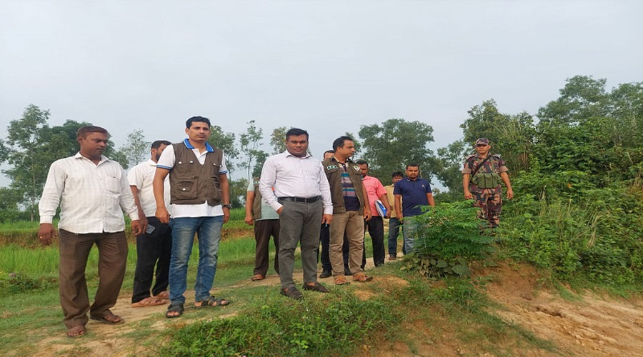 গারো পাহাড়ে অবৈধভাবে বালু উত্তোলন বন্ধে অভিযান