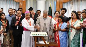 ধর্মের শান্তির বাণী নিজের মধ্যে স্থাপন করতে হবে