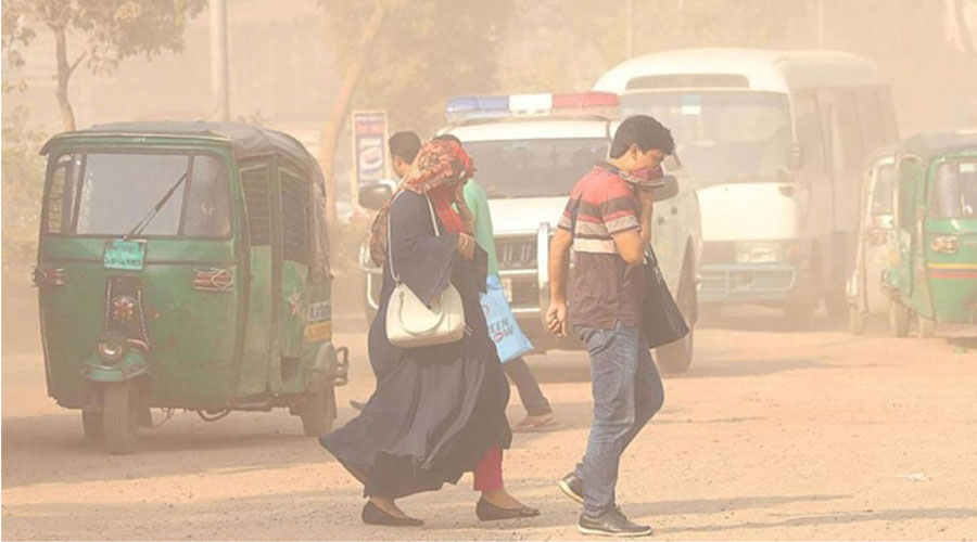 দূষিত বাতাসের শহরের তালিকায় শীর্ষে ঢাকা